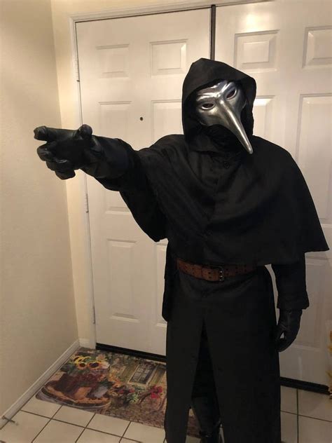 scp-049 costume